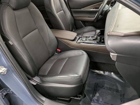 Used 2020 MAZDA CX-30 Premium image 28