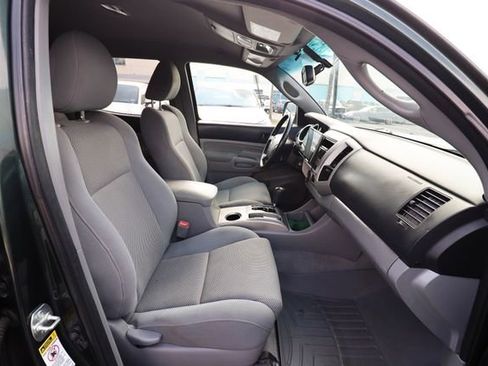 Used 2009 Toyota Tacoma PreRunner image 46