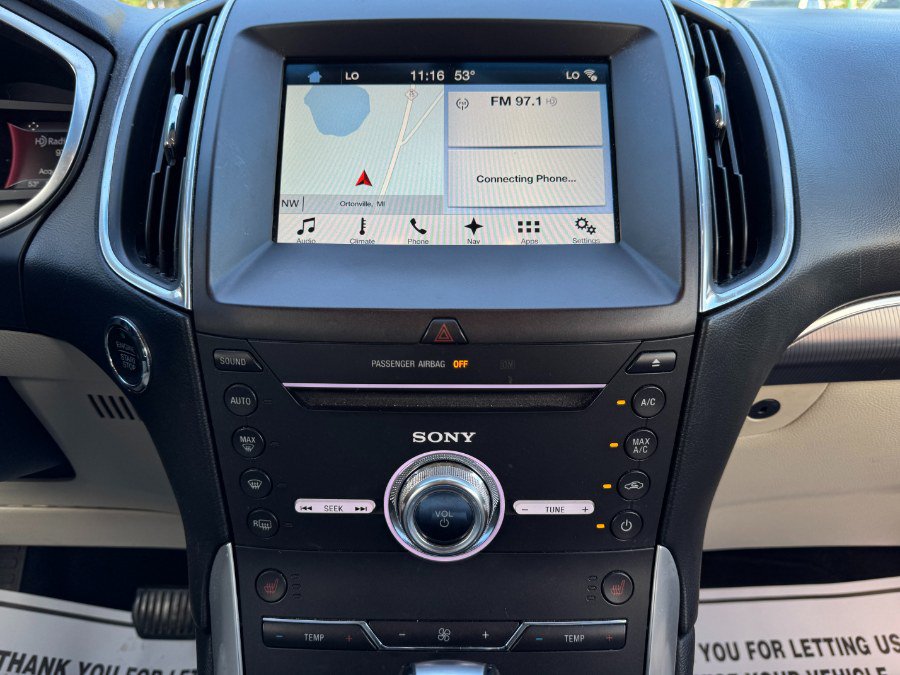 Used 2018 Ford Edge Titanium w/ Technology Package FWD image 22
