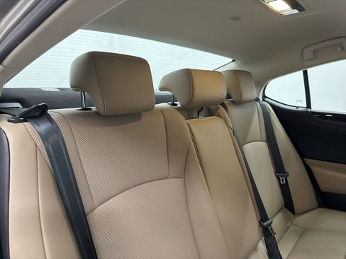 Used 2020 Lexus ES 350 w/ Premium Package image 28