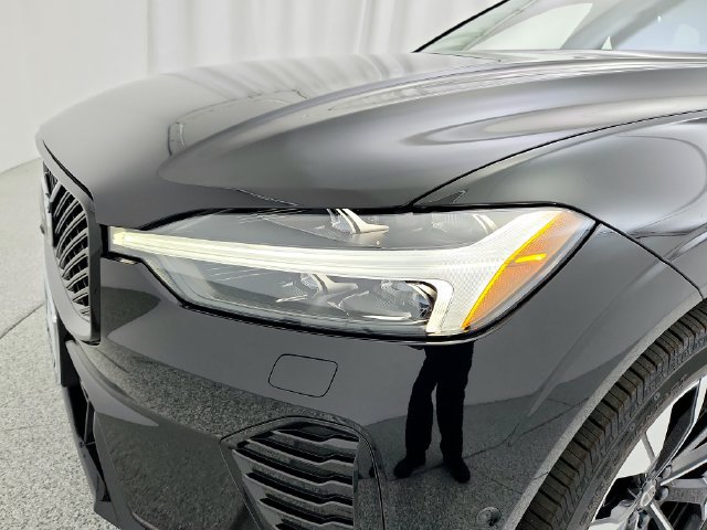 New 2026 Volvo XC60 B5 Plus w/ Protection Package Premier AWD/4WD image 27