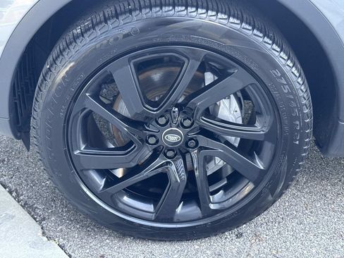 Certified 2025 Land Rover Discovery S AWD/4WD image 11