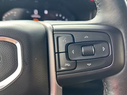 Used 2022 GMC Yukon Denali image 24