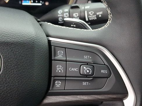 Used 2023 Jeep Grand Cherokee L Limited w/ Trailer Tow Group (B) AWD/4WD image 24