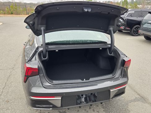 New 2026 Kia K5 EX FWD image 18