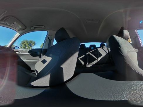 Used 2025 Toyota Camry LE image 42