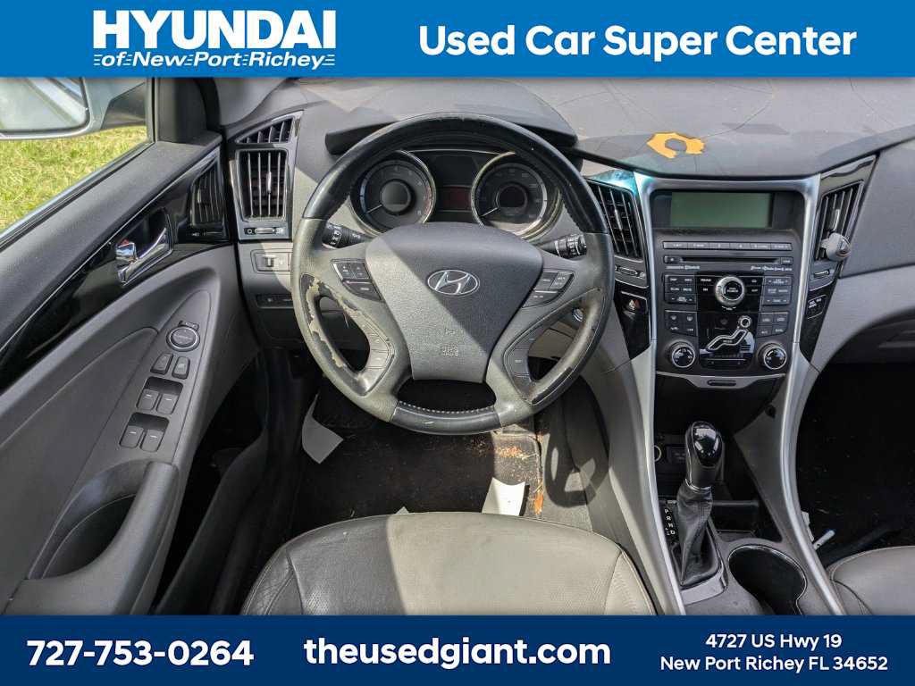 Used 2011 Hyundai Sonata Limited FWD image 12