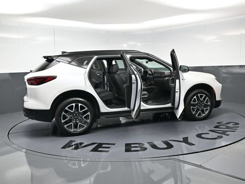 Used 2024 Chevrolet Blazer RS w/ Driver Confidence II Package FWD image 25