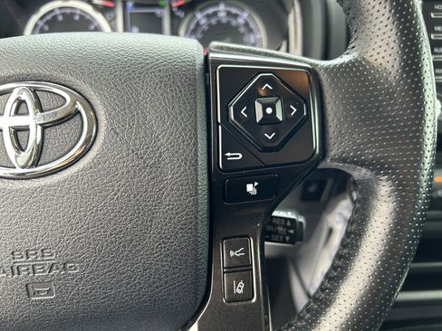 Certified 2023 Toyota 4Runner TRD Off-Road Premium image 20