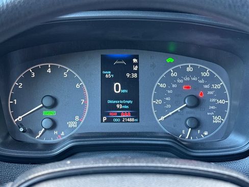 Certified 2025 Toyota Corolla Cross AWD Hybrid image 23