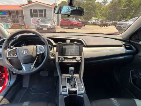 Used 2017 Honda Civic EX image 10