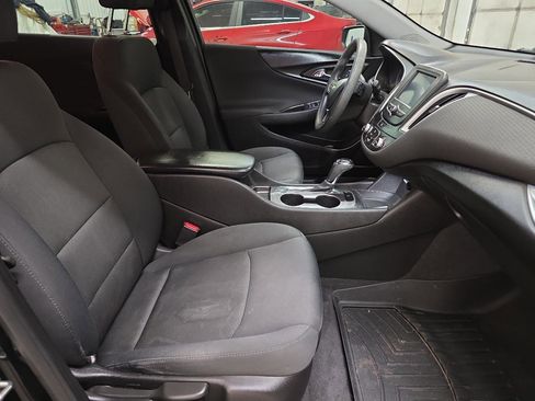 Used 2017 Chevrolet Malibu LS image 46