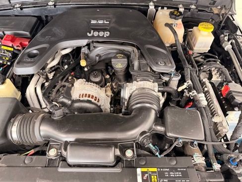 Used 2021 Jeep Gladiator Rubicon AWD/4WD image 51