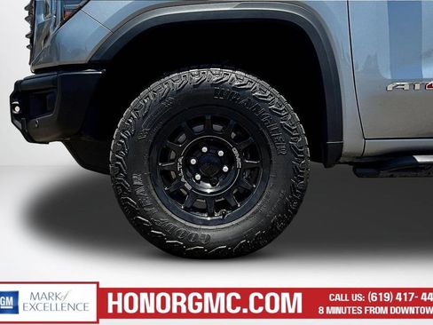 Used 2023 GMC Sierra 1500 AT4X w/ AT4X AEV Edition AWD/4WD image 39