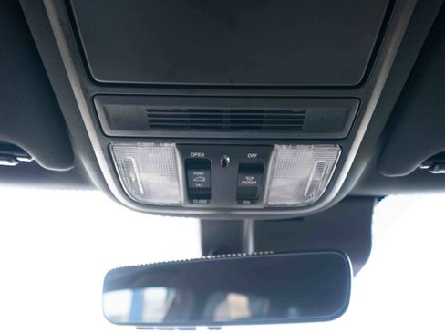 Certified 2023 Honda Passport TrailSport image 17