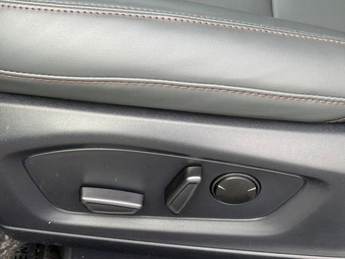 New 2026 Ford Explorer Active w/ Active Comfort Package image 12