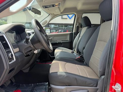 Used 2012 RAM 1500 Classic SLT AWD/4WD image 17