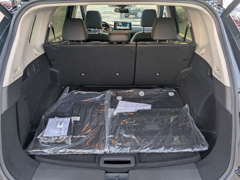 New 2026 Nissan Rogue Platinum image 11