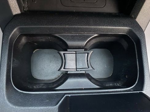 Used 2019 Toyota Tacoma TRD Sport image 35