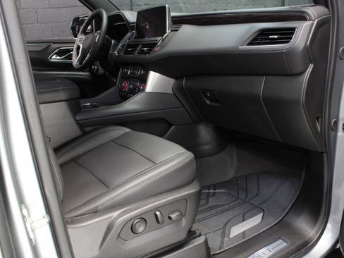 Used 2023 Chevrolet Suburban Z71 image 51