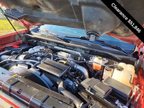 Used 2022 Chevrolet Silverado 3500 LTZ w/ LTZ Premium Package image 15