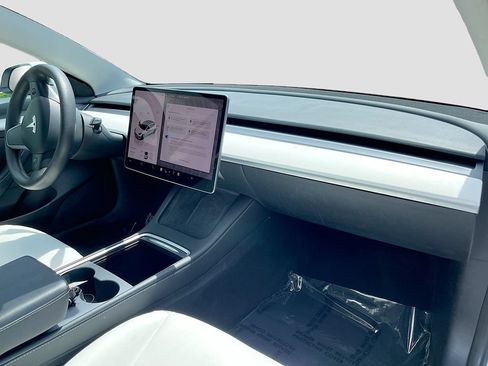 Used 2023 Tesla Model 3 Standard Range RWD image 20