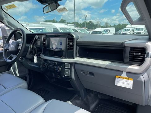 New 2025 Ford F550 2WD Regular Cab Super Duty image 8