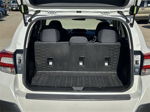 Used 2018 Subaru Crosstrek 2.0i Premium w/ Moonroof Package image 29