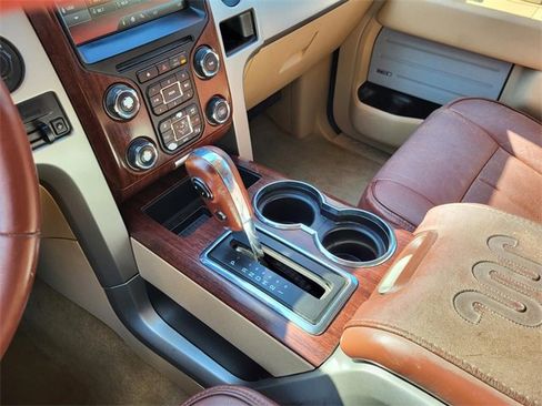 Used 2014 Ford F150 King Ranch w/ King Ranch Luxury Package image 12