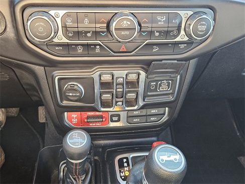 Used 2018 Jeep Wrangler Unlimited Rubicon image 10