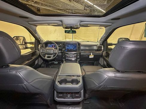 New 2026 Ford F350 Lariat w/ Black Appearance Package AWD/4WD image 25