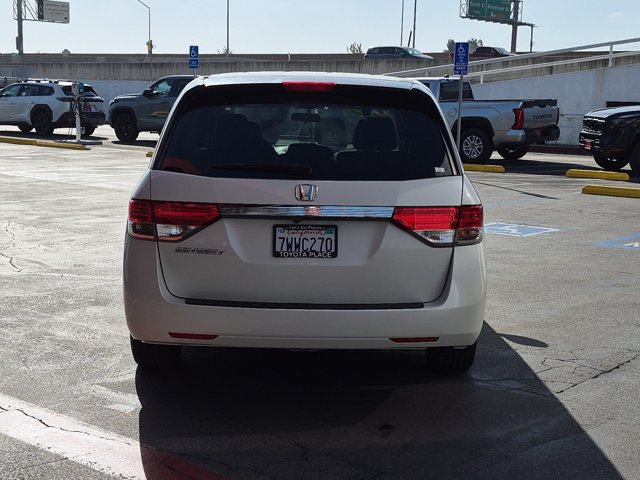 Used 2017 Honda Odyssey EX image 10