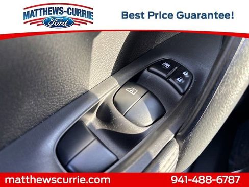 Used 2020 Nissan Rogue Sport S image 24