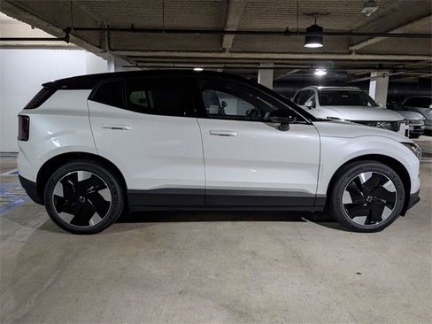 New 2025 Volvo EX30 Ultra w/ Protection Package Premier image 2