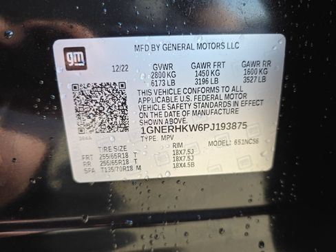 Used 2023 Chevrolet Traverse LT w/ LPO, Floor Liner Package FWD image 33