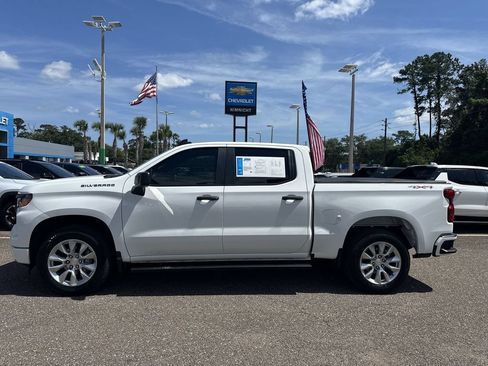 Used 2024 Chevrolet Silverado 1500 Custom AWD/4WD image 13