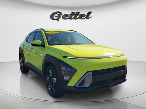 Used 2024 Hyundai Kona SEL FWD image 3