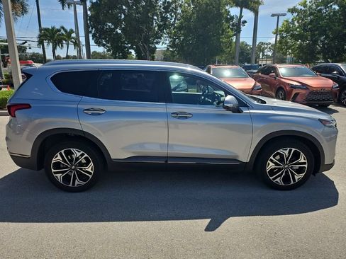 Used 2020 Hyundai Santa Fe Limited FWD image 4