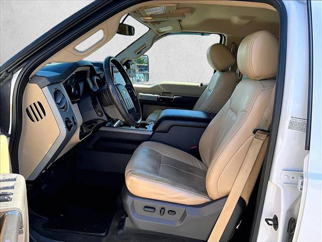Used 2015 Ford F350 Lariat w/ Lariat Interior Package AWD/4WD image 24
