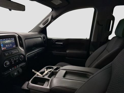 Used 2019 Chevrolet Silverado 1500 Custom Trail Boss image 22