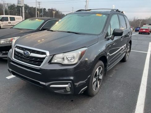Used 2017 Subaru Forester 2.5i Limited w/ Rugged Package #2 image 12