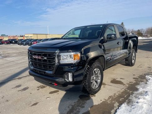 Used 2022 GMC Canyon AT4 w/ Trailering Package image 7