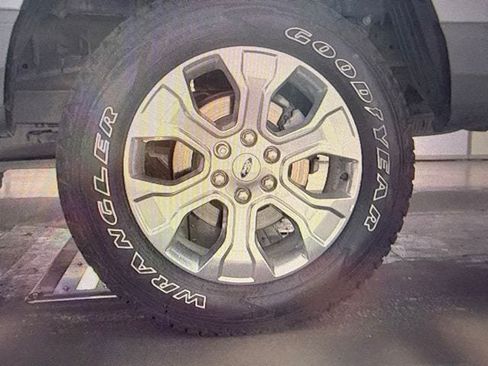 Used 2022 Ford F150 Platinum w/ Equipment Group 701A High AWD/4WD image 7