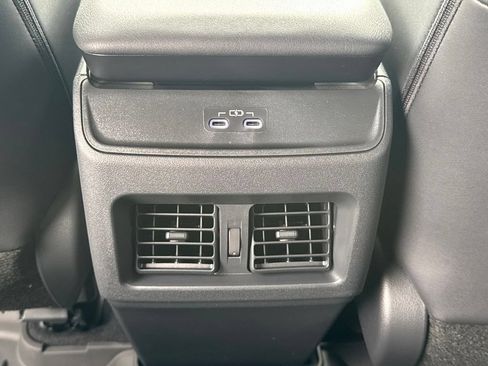 New 2026 Toyota C-HR AWD/4WD image 33