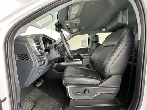 Used 2023 Ford F450 Lariat w/ Lariat Ultimate Package image 19