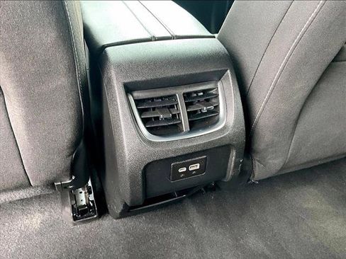 Used 2023 Chevrolet Blazer LT FWD image 24