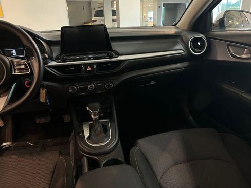 Used 2024 Kia Forte LXS FWD image 34