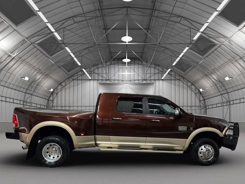 Used 2015 RAM 3500 Laramie Longhorn w/ Convenience Group image 7
