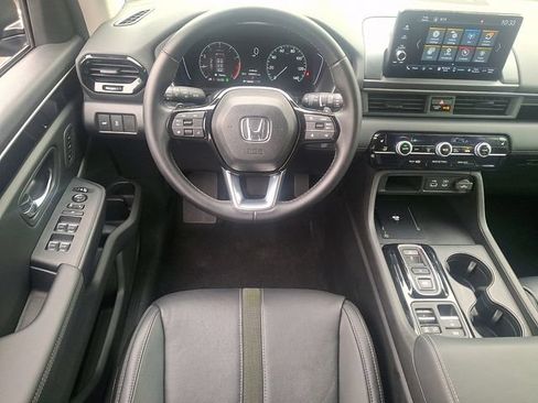 Used 2023 Honda Pilot EX-L image 13
