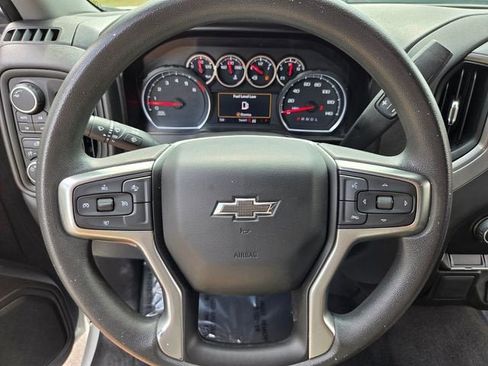 Used 2021 Chevrolet Silverado 1500 Custom Trail Boss w/ Safety Confidence Package AWD/4WD image 28